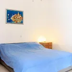 Apartments And Rooms By The Sea Korcula - 9267 3*