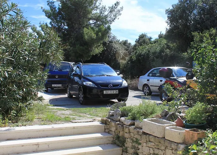 And By The Sea - 9267 Korčula