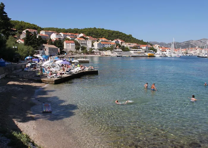Gasthof Apartments And Rooms By The Sea Korcula - 9267 3*
